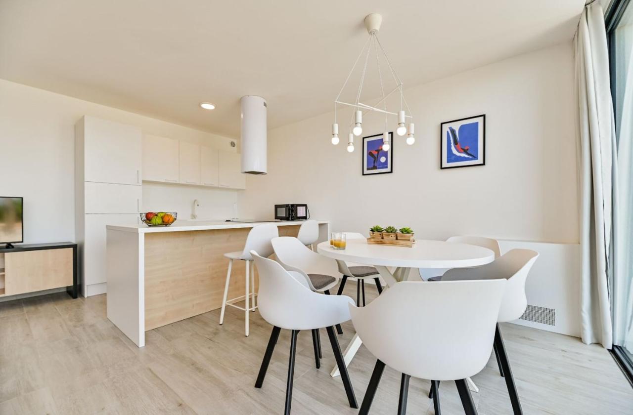 Apartment Flori With Sea View Malinska Exterior foto