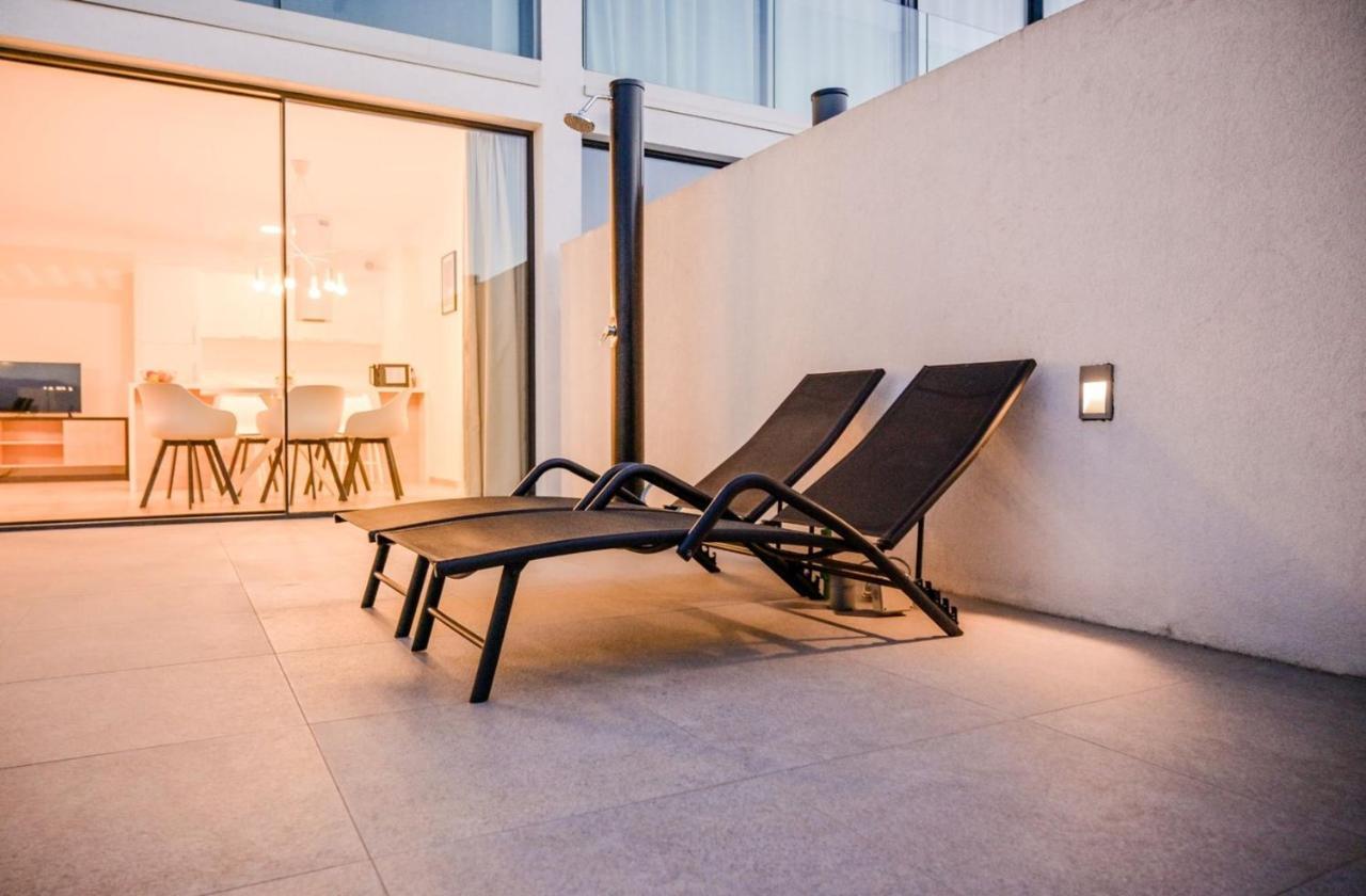 Apartment Flori With Sea View Malinska Exterior foto